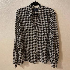 Liz Claiborne Chiffon Houndstooth Button Up - Size 16